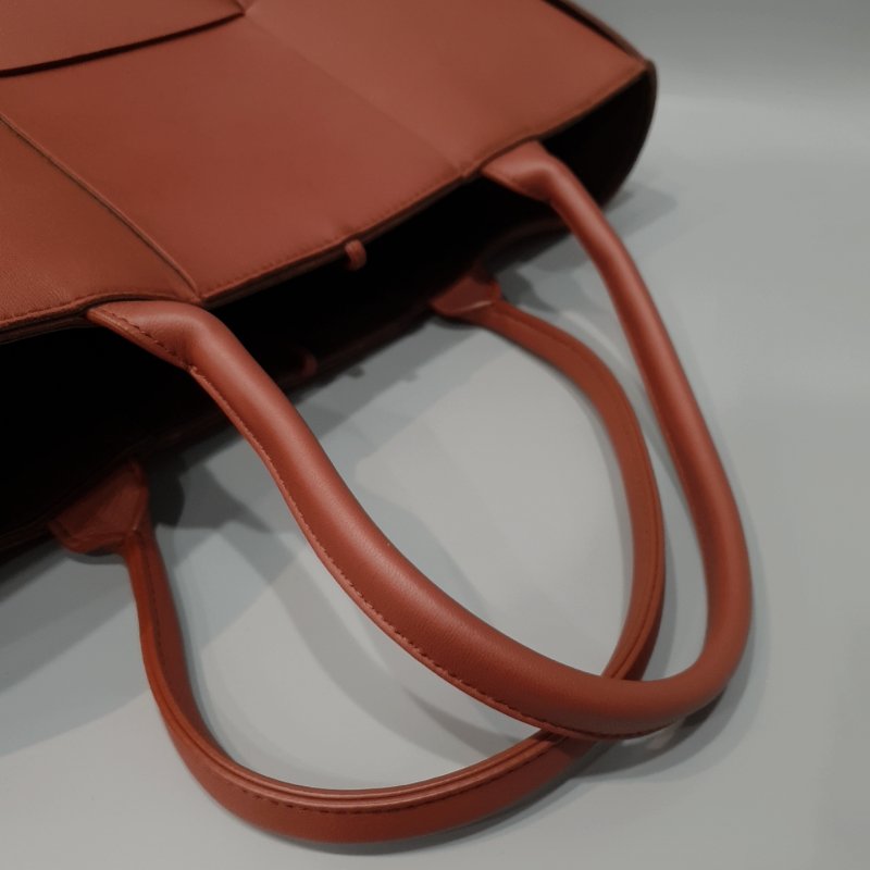 Bottega Veneta BV 紅棕色 全皮編織 中號Arco手提包/肩背包/購物包-9