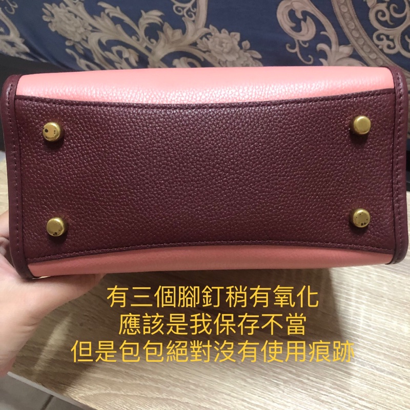 Coach FIELD 22 COACH 徽章撞色設計托特手袋(08/25客訂)-7