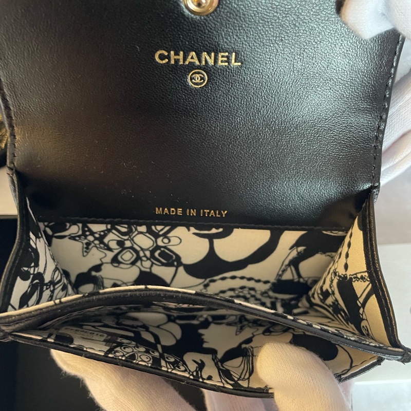 全新CHANEL季節款口蓋單層卡夾-5