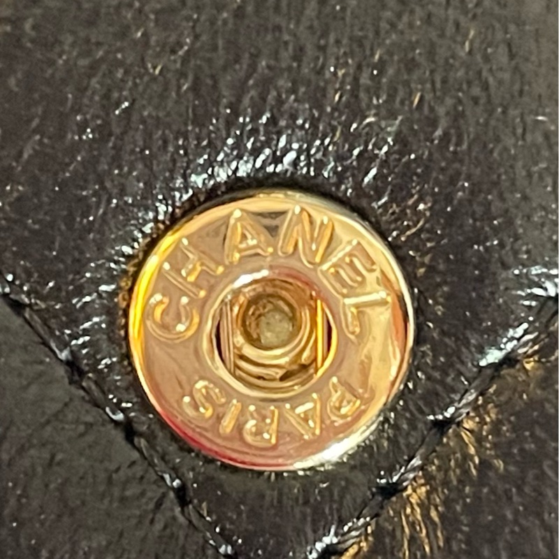 全新CHANEL季節款口蓋單層卡夾-7