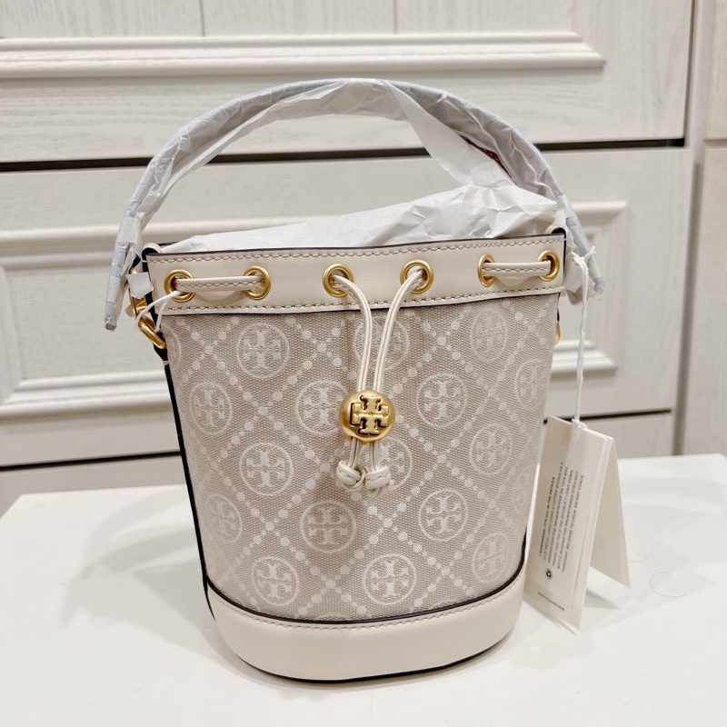 Tory Burch T monogram 米白 水桶包-5