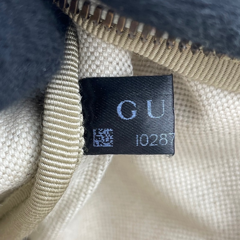 GUCCI 復古風格圖案 小牛皮 #胸口包 / #腰包   小款（白） 長背帶🔥-16