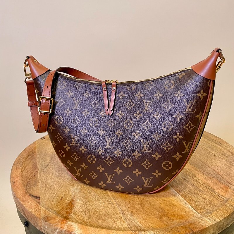 LOUIS VUITTON 老花紋LOOP HOBO 彎月包 斜背包 附小包 碗豆包-0