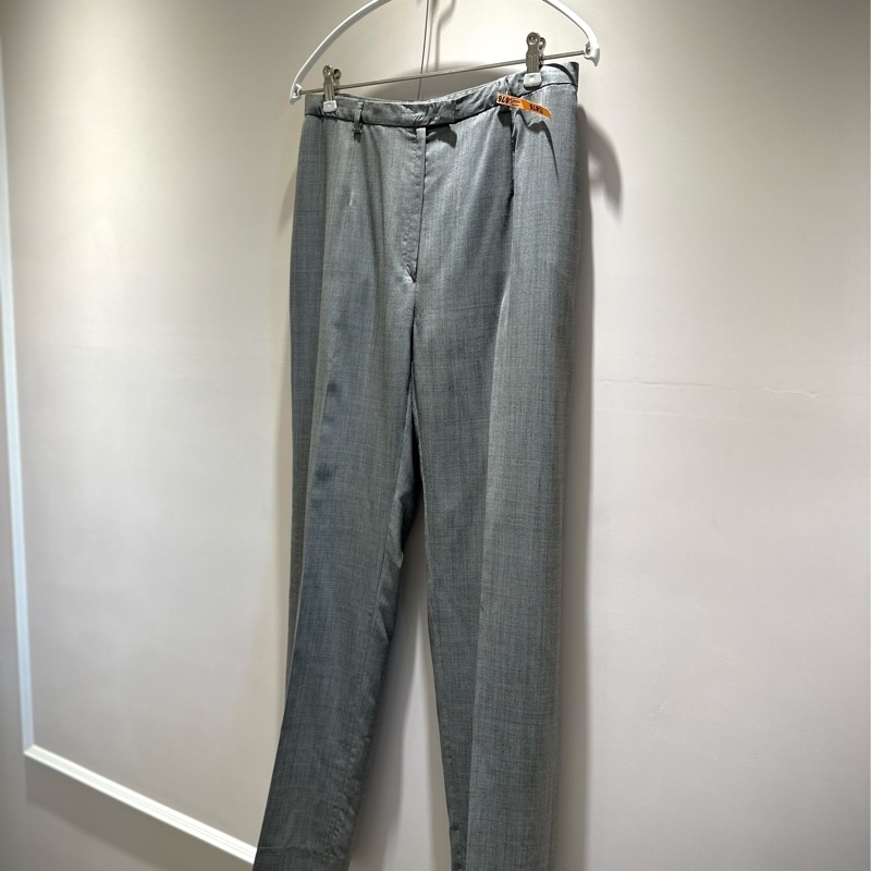 ［併單Ｐ］Façonnable 氣質灰西裝長褲套裝＋UNTITLED 白色圓裙+LONGCHAMP 粉色方絲巾-8