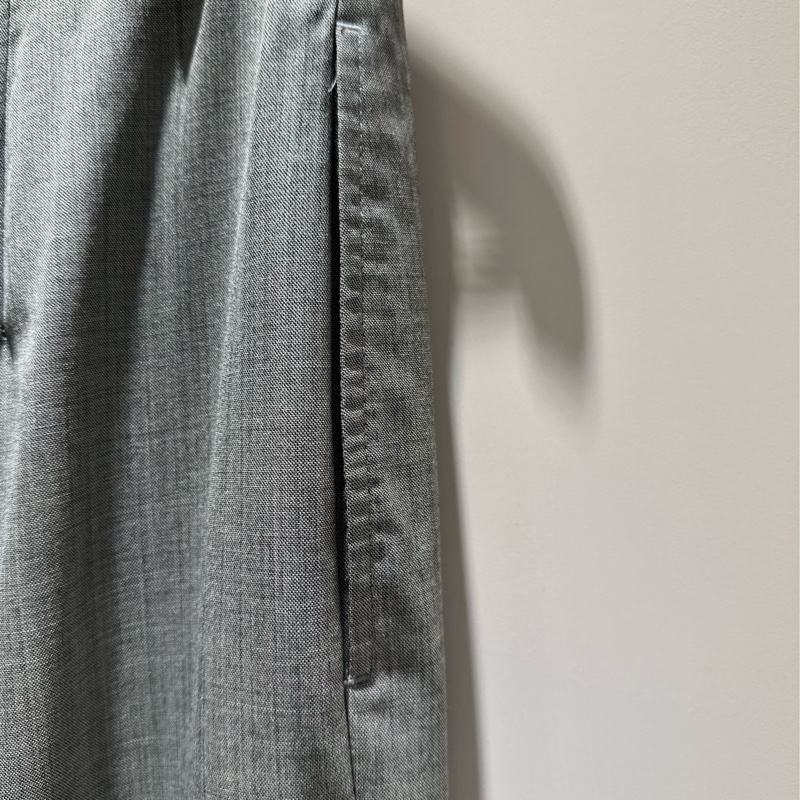 ［併單Ｐ］Façonnable 氣質灰西裝長褲套裝＋UNTITLED 白色圓裙+LONGCHAMP 粉色方絲巾-9