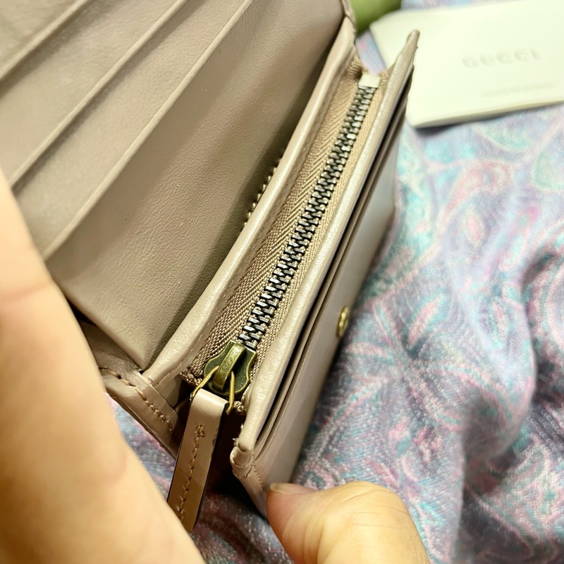 Gucci Marmont 牛皮卡片短夾-藕粉色-9