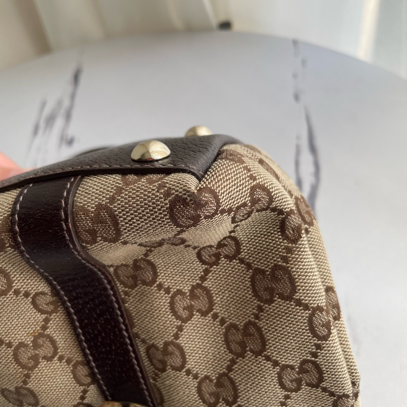 Gucci咖邊緹花肩背包-8