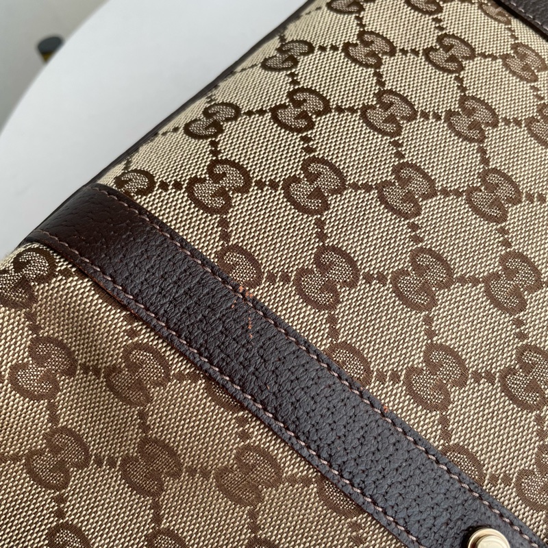 Gucci咖邊緹花肩背包-16