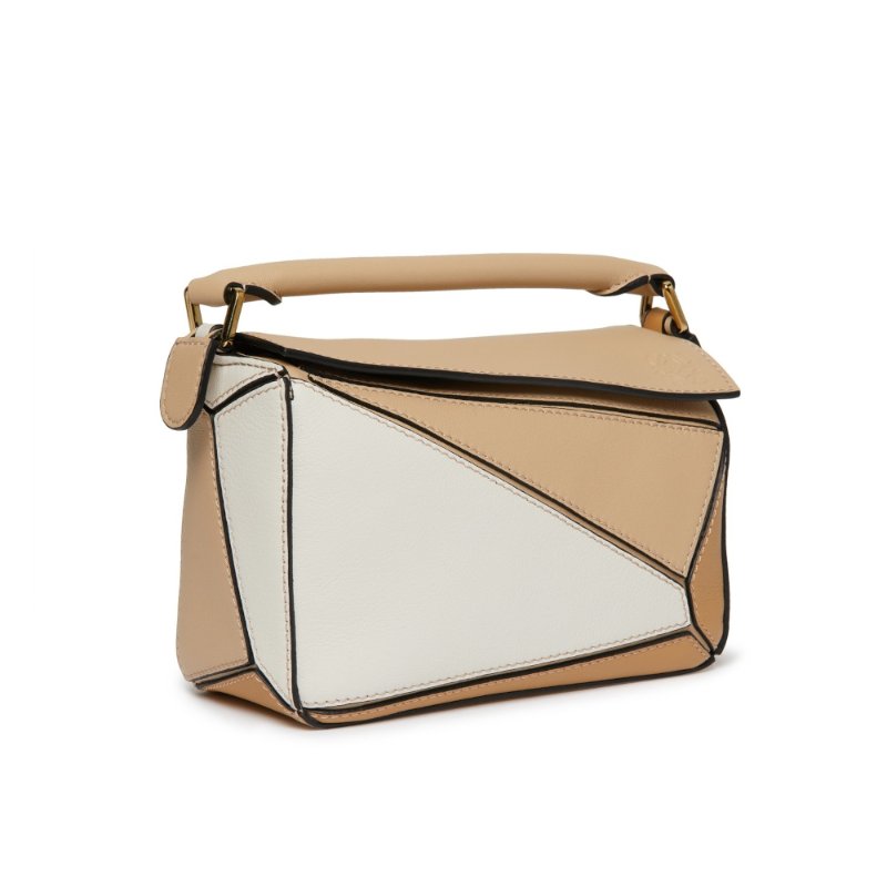 【LOEWE 羅威】Mini Puzzle 迷你 幾何 拼接包 肩背包 手提包 拼圖包 灰米色 棉花白色-1