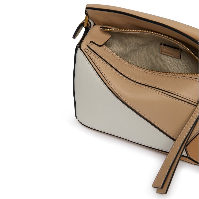 【LOEWE 羅威】Mini Puzzle 迷你 幾何 拼接包 肩背包 手提包 拼圖包 灰米色 棉花白色-4