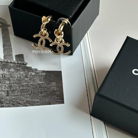 ｜CHANEL｜愛心半圓垂墜雙C耳環