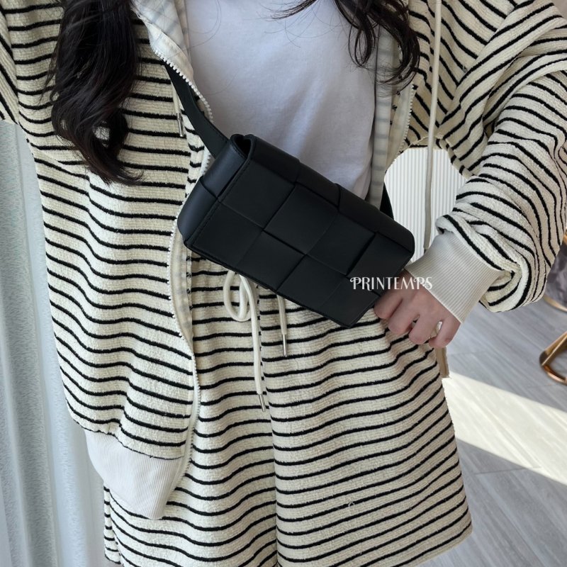 ⚠️待補貨|BOTTEGA VENETA| CASSETTE 8格編織腰包-1