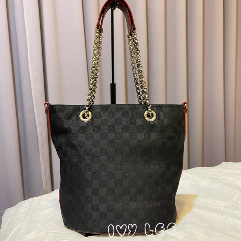LOEWE 帆布水桶包 肩背包 VINTAGE 鏈條提把 質感黑壓印Logo 二手精品 正品-1