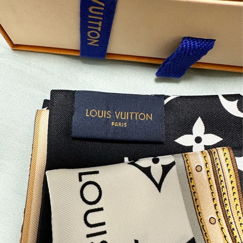 Louis Vuitton 絲巾-3