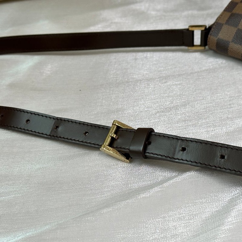 LV 經典棋盤格王菲包-12