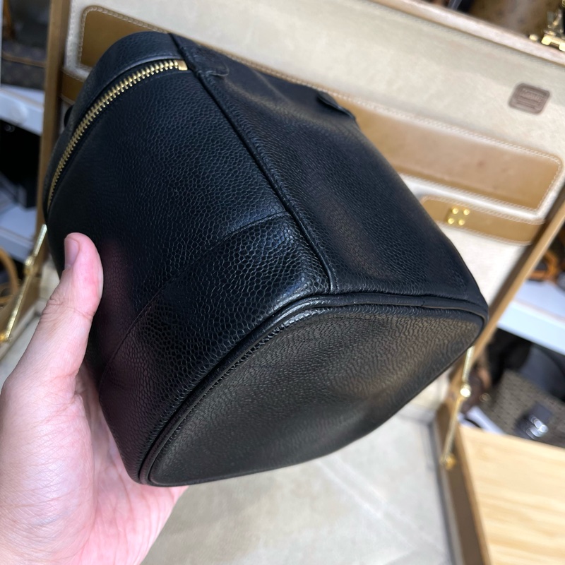 無現貨歡迎預訂📣CHANEL vintage 黑荔枝牛皮經典手提化妝包🎼經典夯款-4