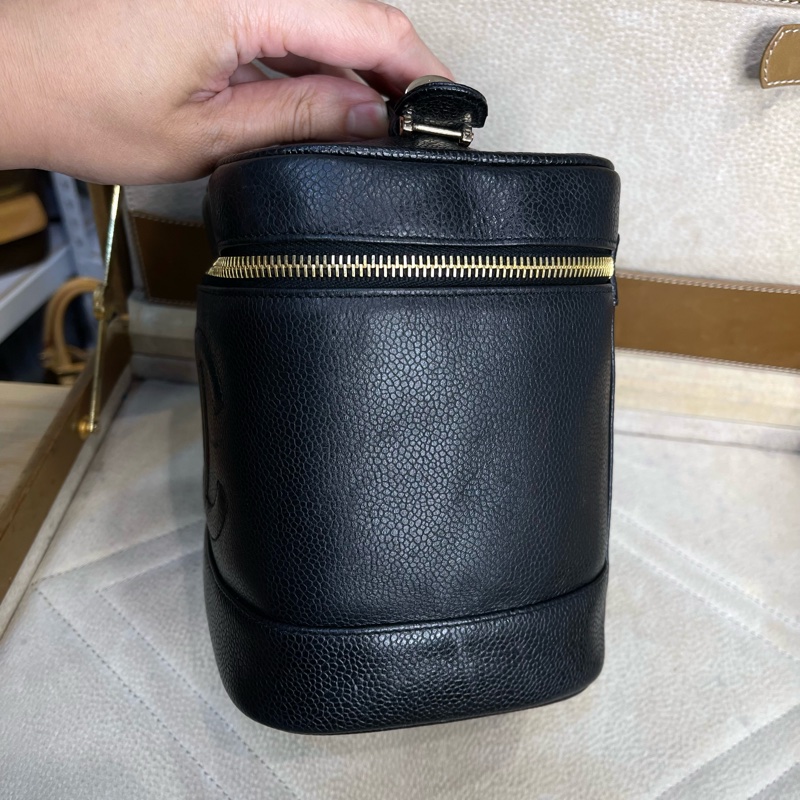 無現貨歡迎預訂📣CHANEL vintage 黑荔枝牛皮經典手提化妝包🎼經典夯款-8