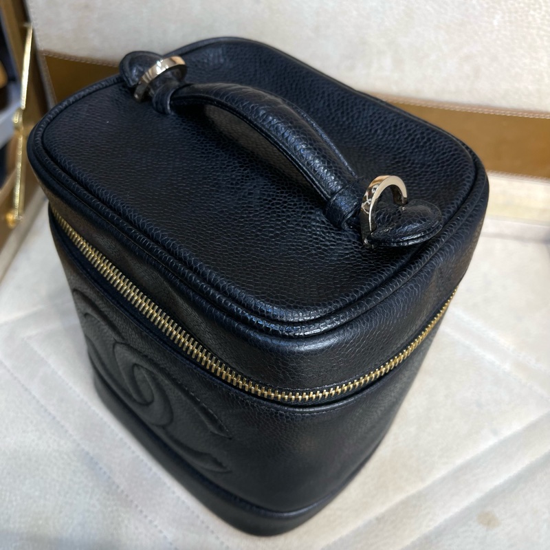 無現貨歡迎預訂📣CHANEL vintage 黑荔枝牛皮經典手提化妝包🎼經典夯款-11