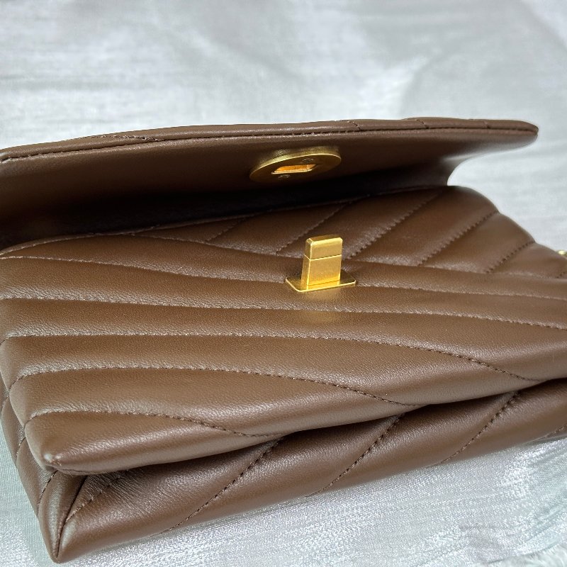 (極新)TORY BURCH 咖啡色真皮woc鏈包-14