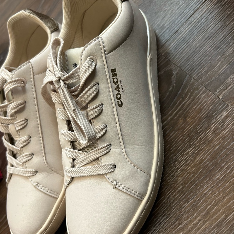 coach米白色小白鞋原價9500-3