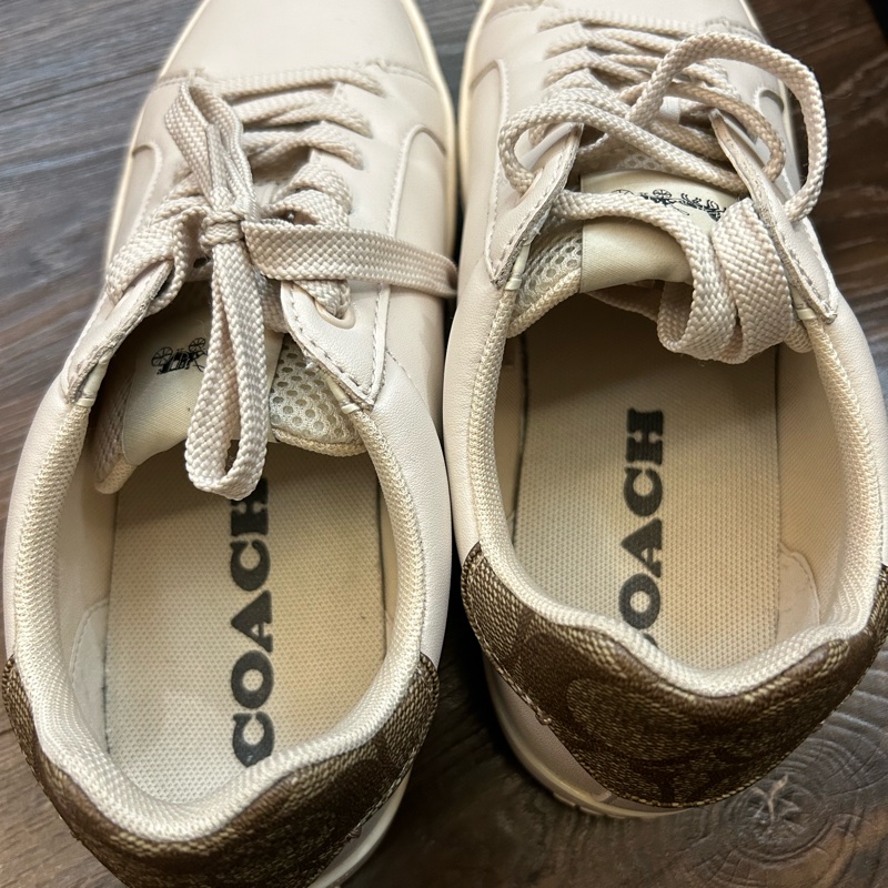 coach米白色小白鞋原價9500-4
