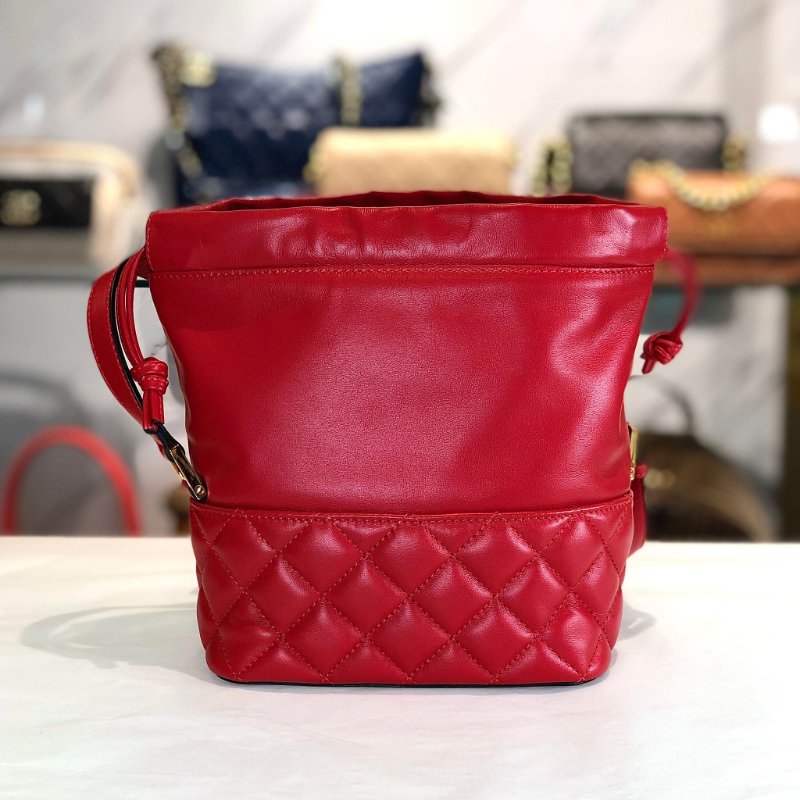 VERSACE 凡賽斯 牛皮菱紋水桶包 紅色 展示商品-2