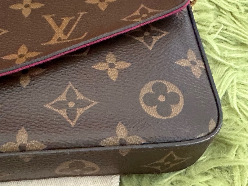 LV三合一信封鏈條包 肩背包-4