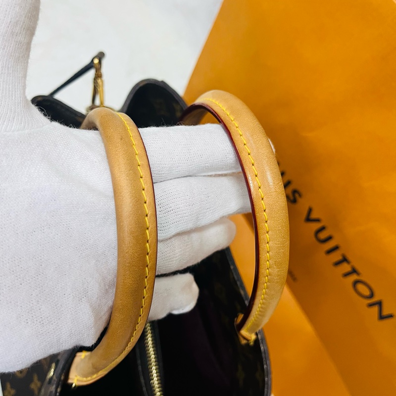 LV經典 MONTAIGNE MM系列三層手提/肩背-11