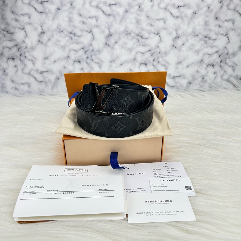 LV M9043T INITIALES 花紋LOGO帆布雙面設計扣式皮帶(黑)-0