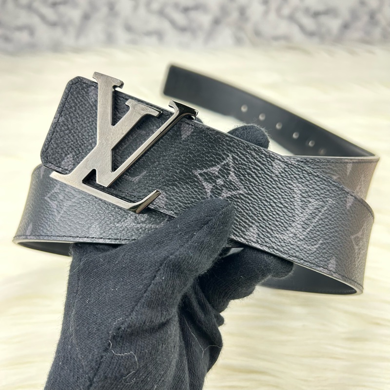 LV M9043T INITIALES 花紋LOGO帆布雙面設計扣式皮帶(黑)-5