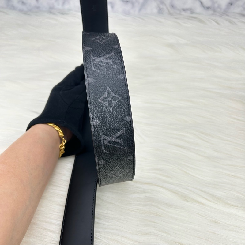LV M9043T INITIALES 花紋LOGO帆布雙面設計扣式皮帶(黑)-8