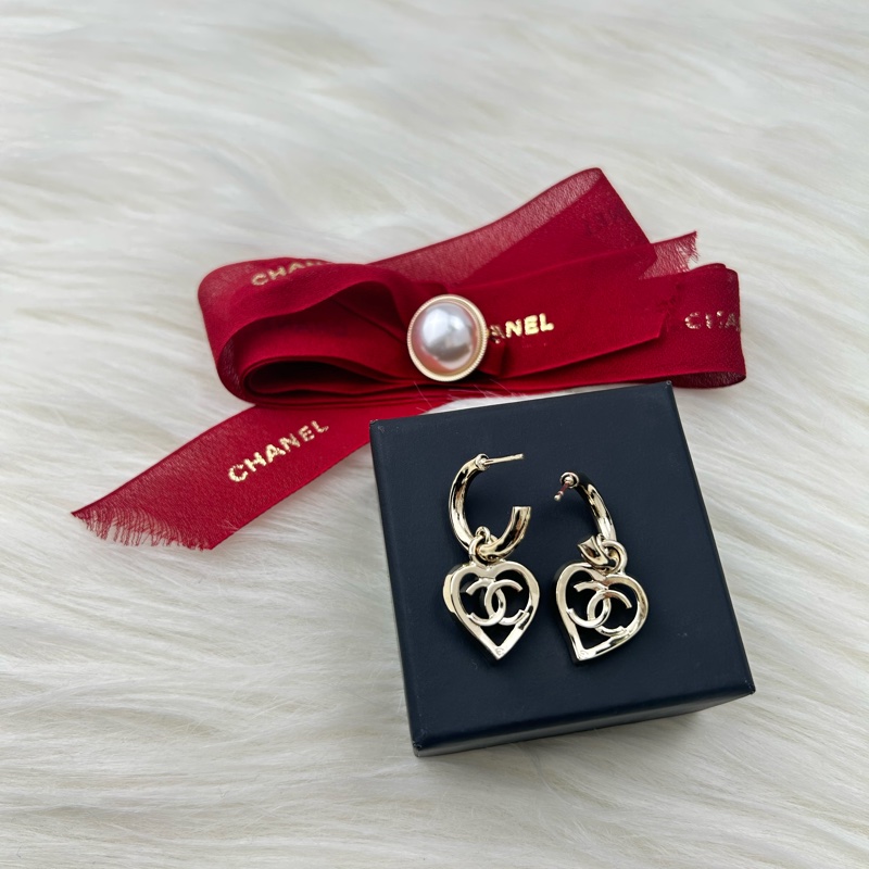 Chanel  香奈兒 22P  鏤空愛心垂吊耳針耳環  淡金色-11