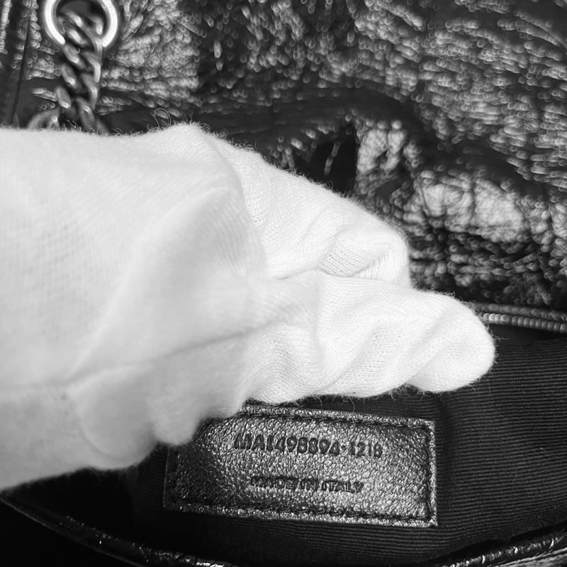 YSL經典 NIKI 系列黑色金屬LOGO復 古銀鍊揉製小牛皮翻蓋局/斜背包(黑-17