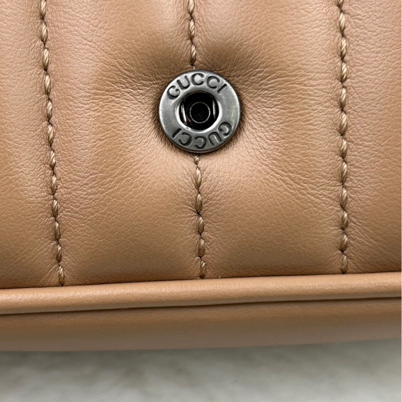 GUCCI 古馳  476433  💖新款GG Marmont絎縫系列銀釦MINI款手拿/腰包/肩背/斜背包(玫瑰米色）-17