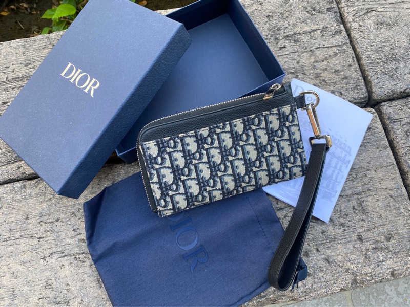 近新DIOR黑色老花logo拉鍊L型手拿長夾手拿包-2