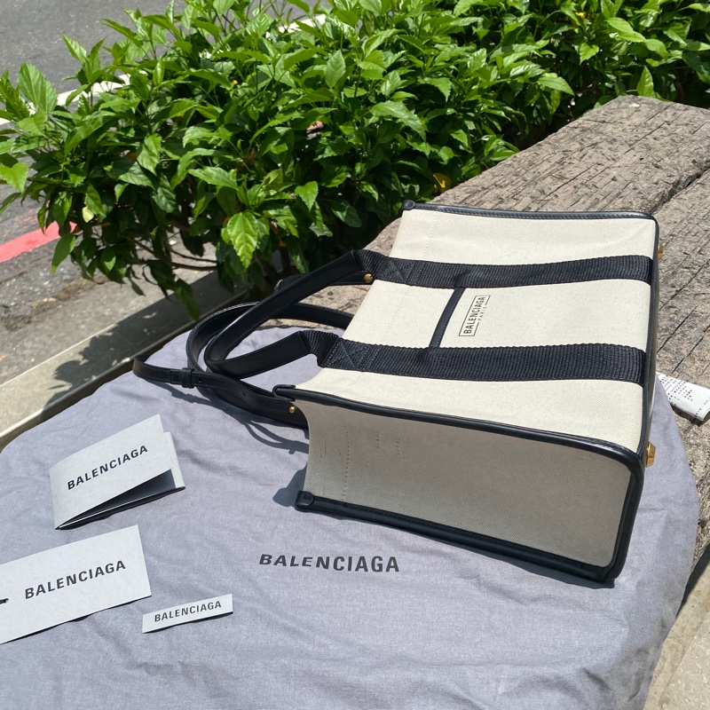 近新Balenciaga巴黎世家帆布黑白拼色托特包 671402-4