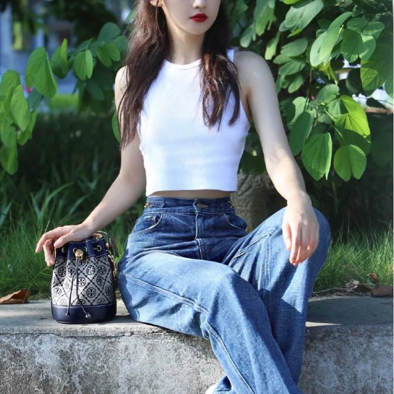 Tory Burch T Monogram mini Bucket Bag 迷你老花水桶包-1