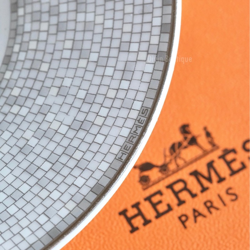 Hermès 24 platinum coffee cup and saucer愛馬仕咖啡杯組 瓷器-5