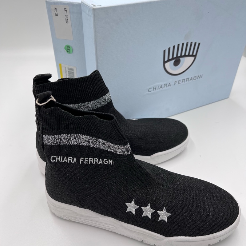 CHIARA FERRAGNI經典黑色字母銀色金蔥刺繡星星休閒帆布鞋/運動襪靴 海外限定款-3
