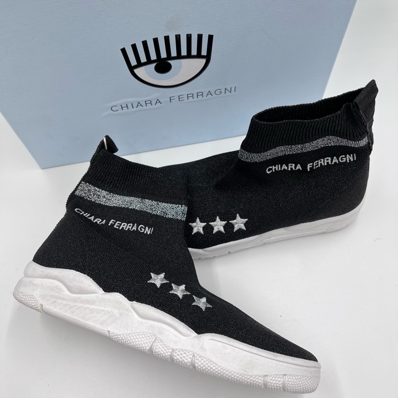 CHIARA FERRAGNI經典黑色字母銀色金蔥刺繡星星休閒帆布鞋/運動襪靴 海外限定款-6