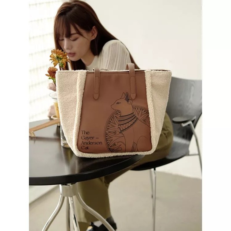 大英博物館蓋亞·安德森貓羔羊毛托特包-2