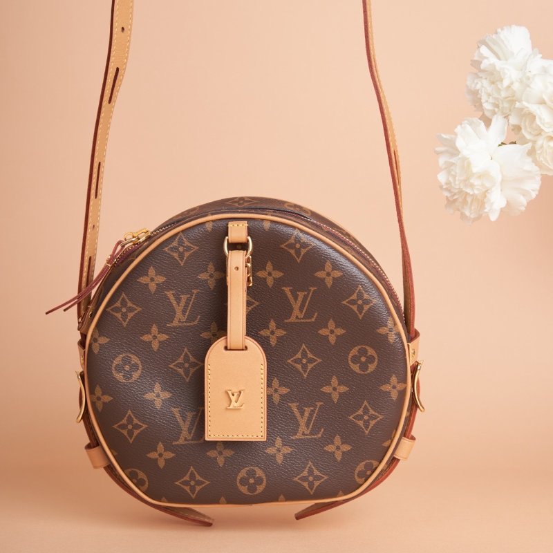 LV Boîte Chapeau Souple MM 圓餅包 老花款-0