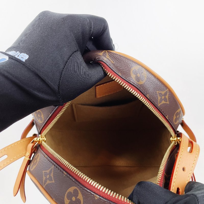 LV Boîte Chapeau Souple MM 圓餅包 老花款-18