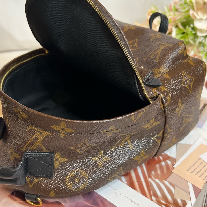 （六月即將漲價📈）LV mini 後背包 小書包-14