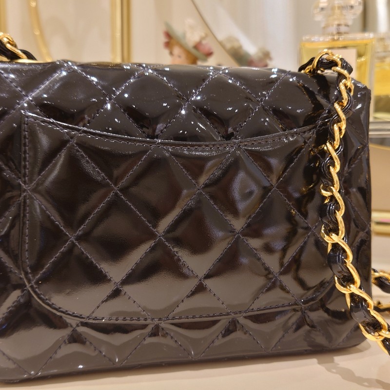 Chanel 漆皮小方胖-5