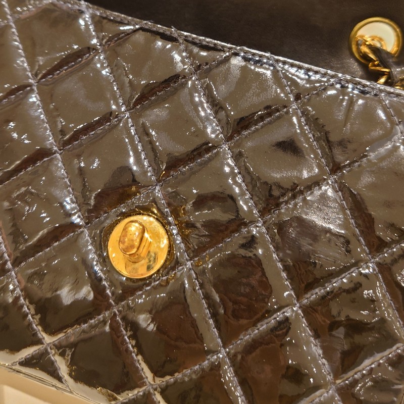 Chanel 漆皮小方胖-7