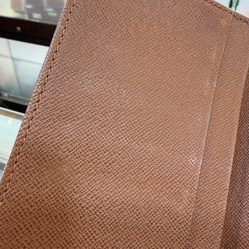 Louis Vuitton M60825原花焦糖內裡對開6卡長夾-13