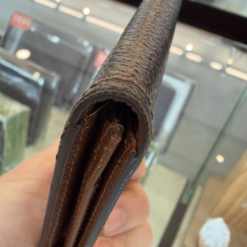 Louis Vuitton M60825原花焦糖內裡對開6卡長夾-24
