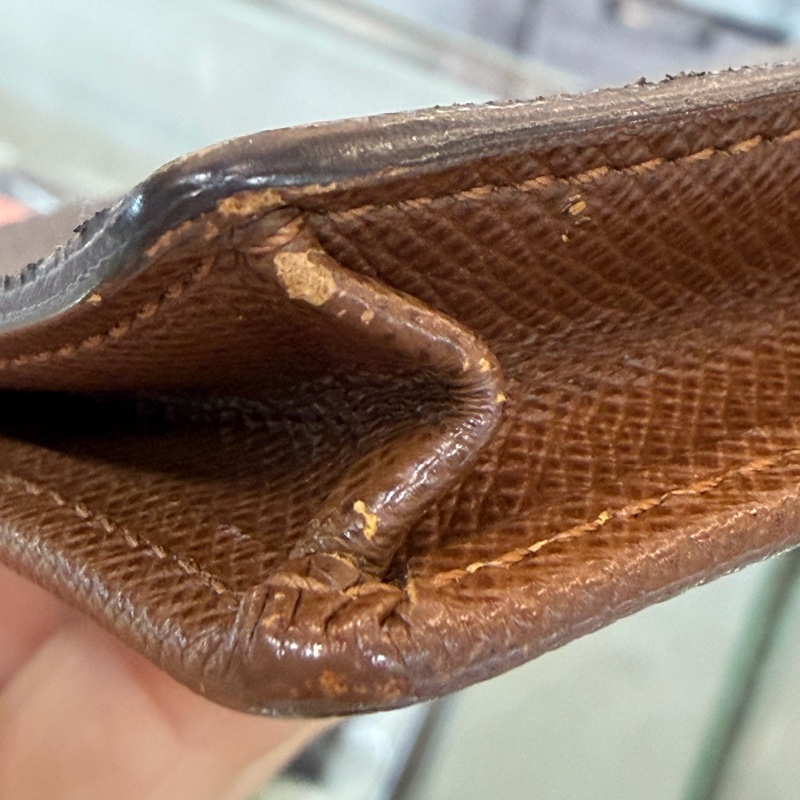 Louis Vuitton M60825原花焦糖內裡對開6卡長夾-33