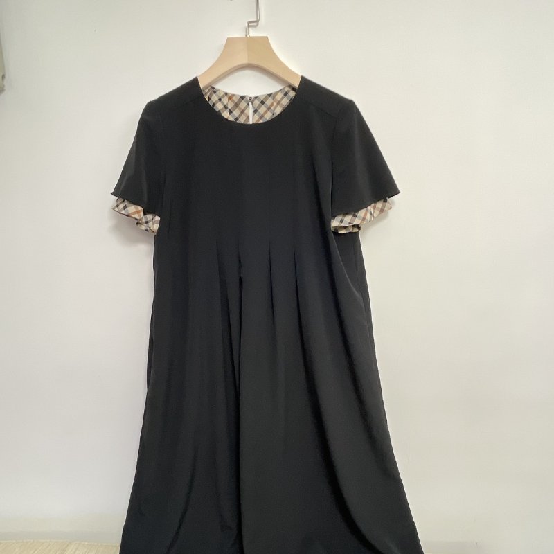 專櫃 DAKS 格子/黑/雙面穿/套裝/連身-2